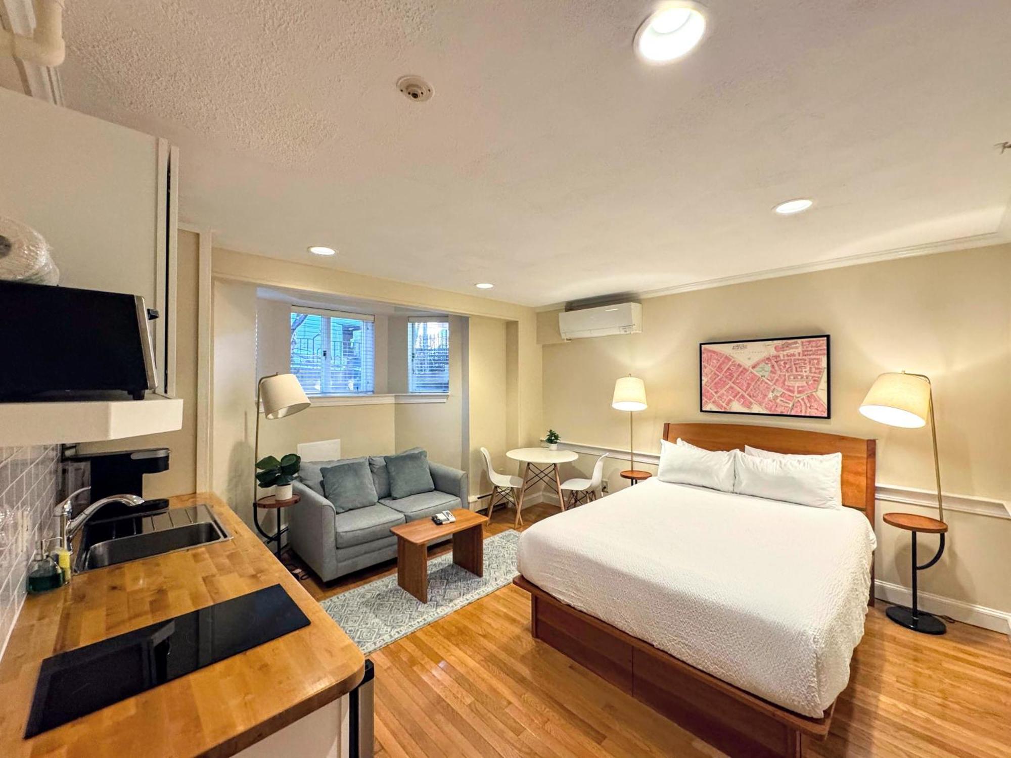 Superior Apartment
