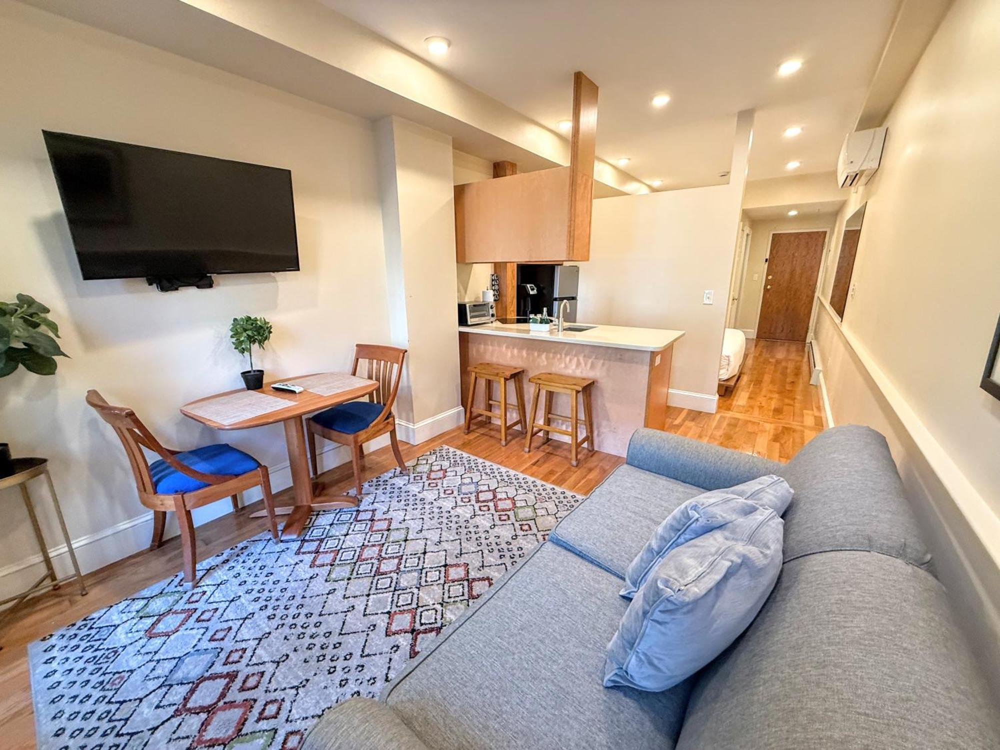 Premium Studio