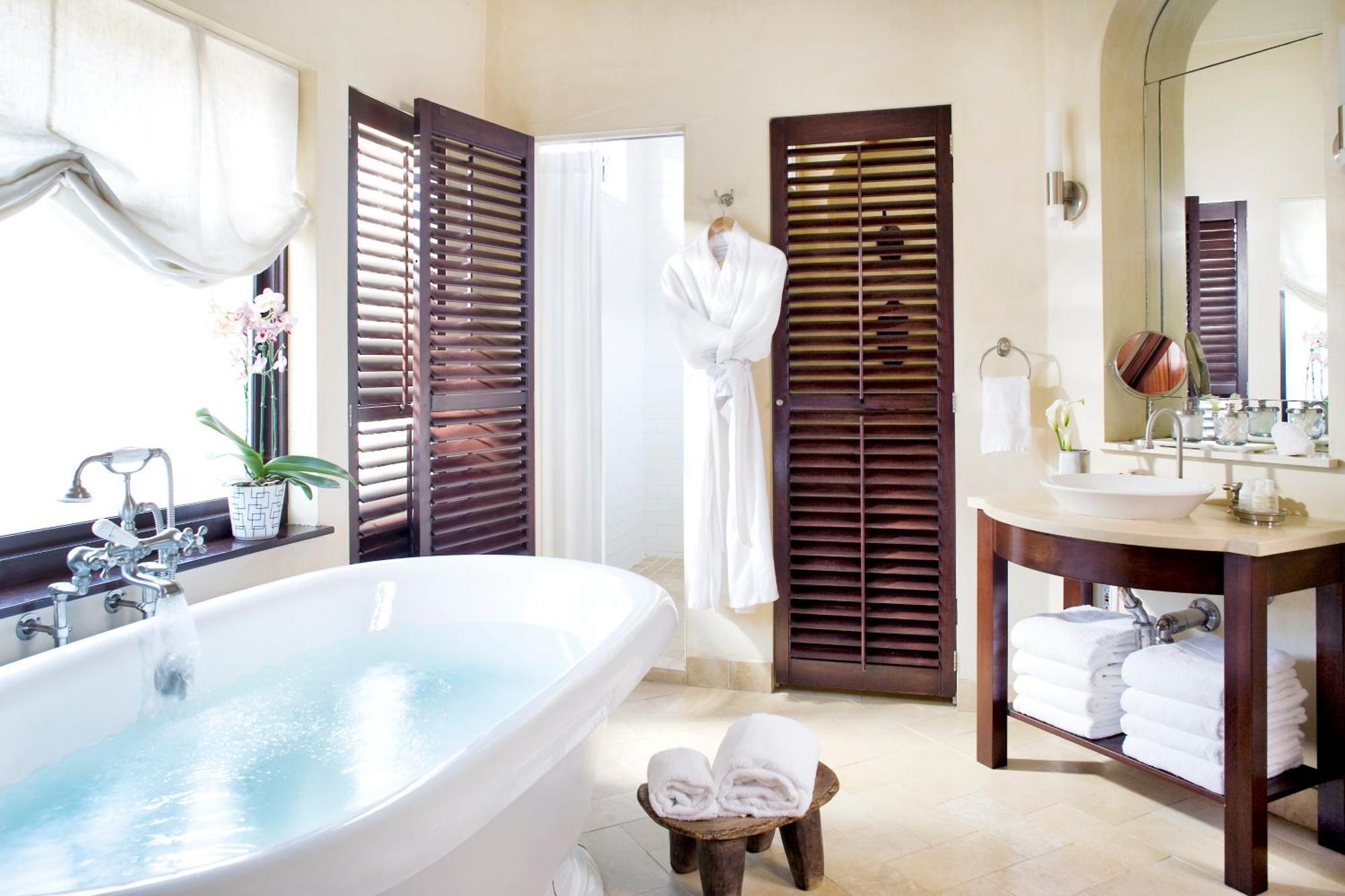 Suite Lit Queen-Size avec Baignoire Spa