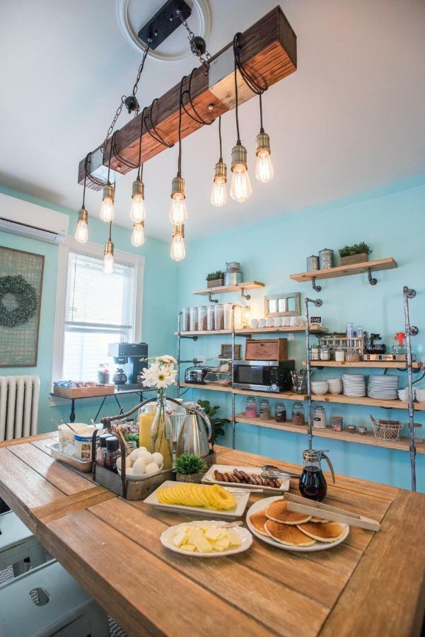 Petite Chambre Économique avec Lits Superposés