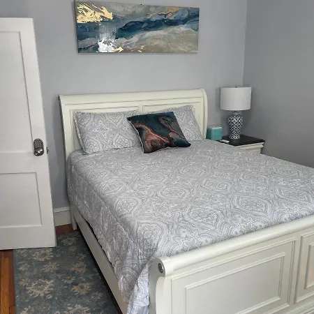 Boston Luxury Condo Style Rooms-2