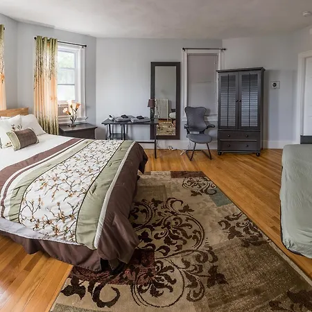 Wyman Bed & Breakfast-2